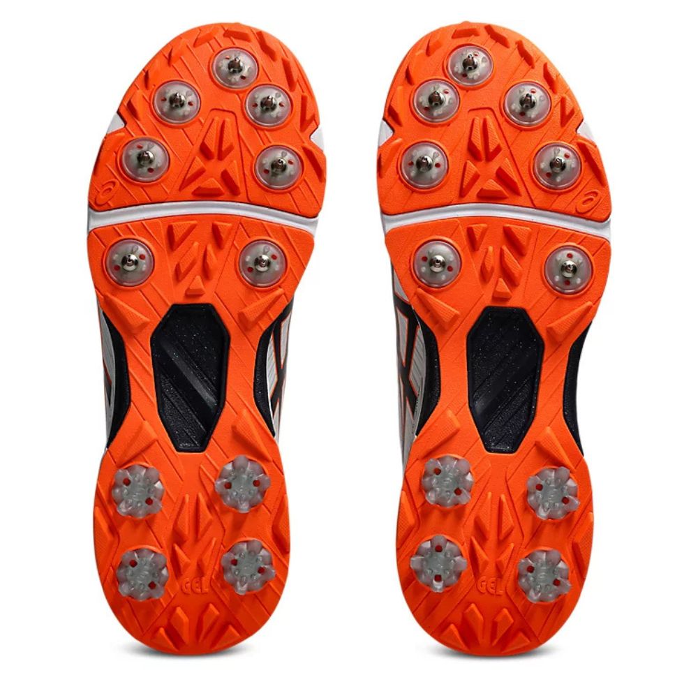 Asics 350 NOT OUT FF Steel Spikes Cricket Shoes 25/26 at Stag Sports