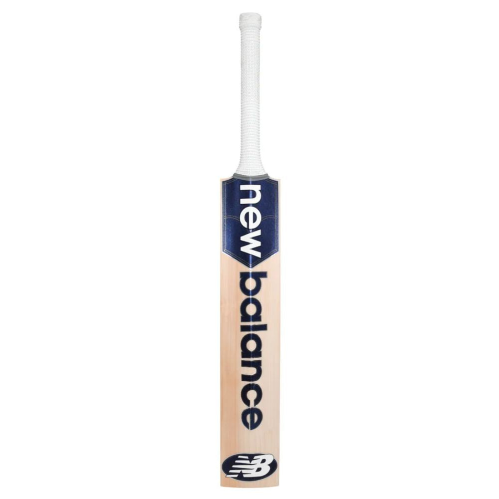 New Balance DC 800 Max Senior Cricket Bat 25/26 at Stag Sports