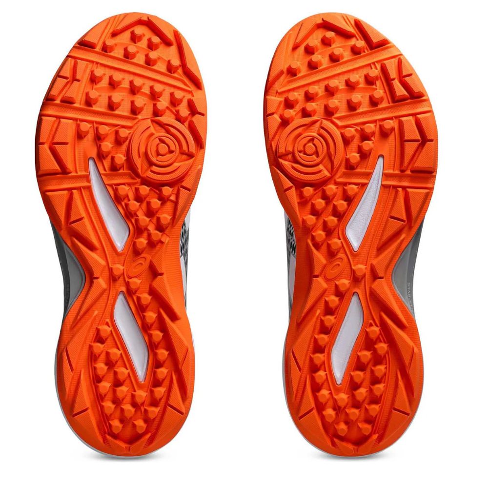 Asics Gel Peake 3 Rubber Cricket Shoes at Stag Sports