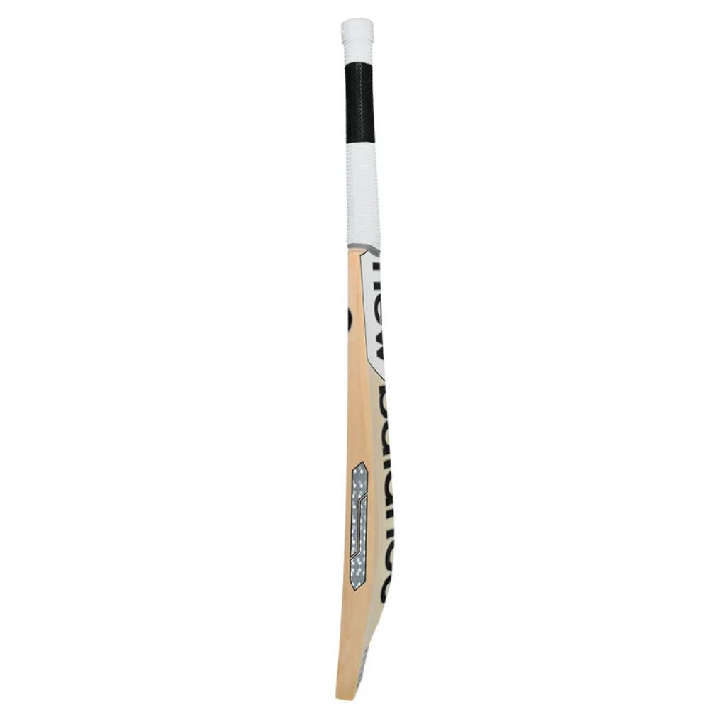 New Balance Heritage 800 Max Senior Cricket Bat 25/26 at Stag Sports