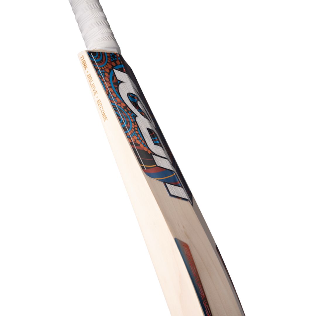 Icon Pro Players Cricket Bat
