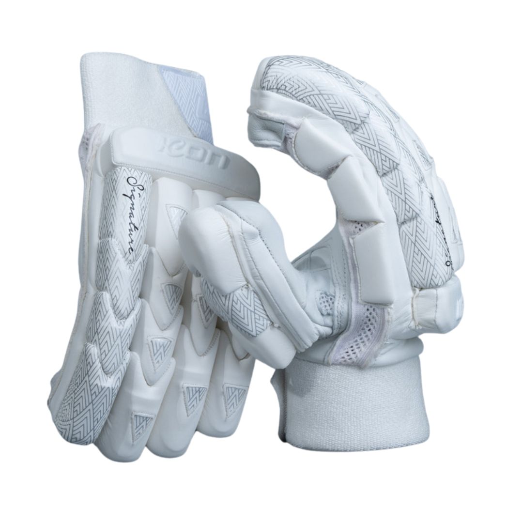 Icon Signature Cricket Batting Gloves 25/26