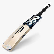 DSC Blak 200 Junior English Willow Bat