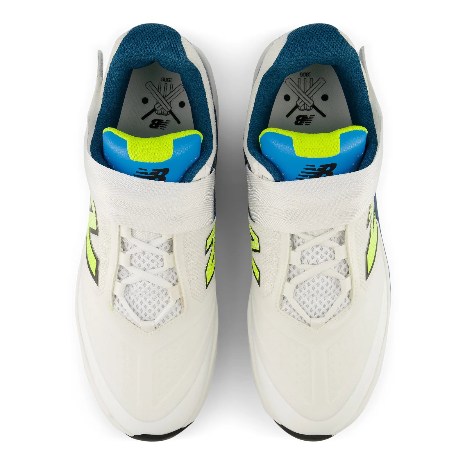 New Balance CK4040 V7 Spike Cricket Shoes 2026/27 (40404OT)