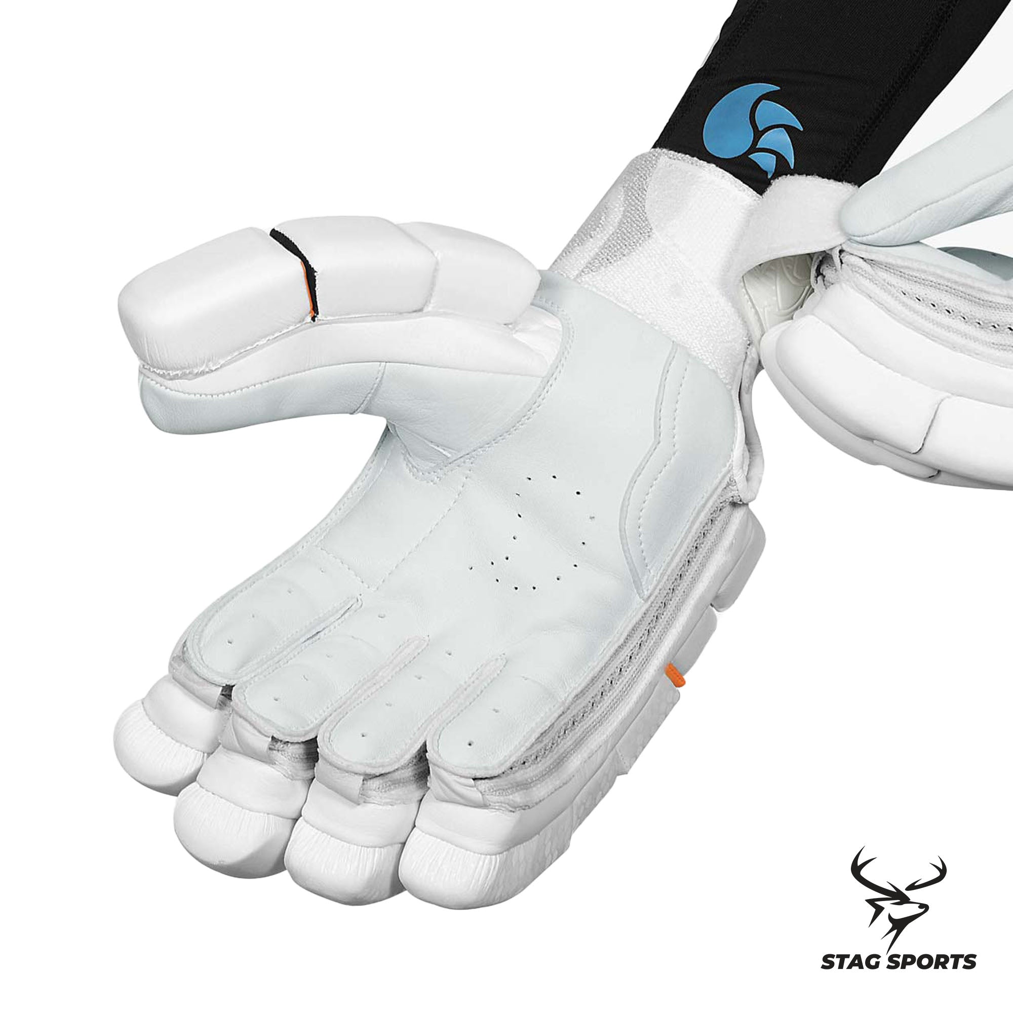 DSC KRUNCH 100 Cricket Batting Gloves